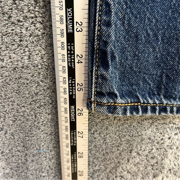 NEW! Levi’s Ribcage Straight Ankle Dark Wash Size 28 W 26 L Premium Denim Jeans - Picture 9 of 16